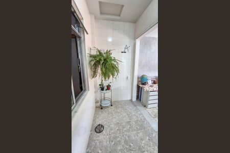 Casa à venda com 70m², 2 quartos e 1 vagaCorredor