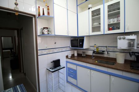 Apartamento à venda com 55m², 2 quartos e sem vagaCozinha