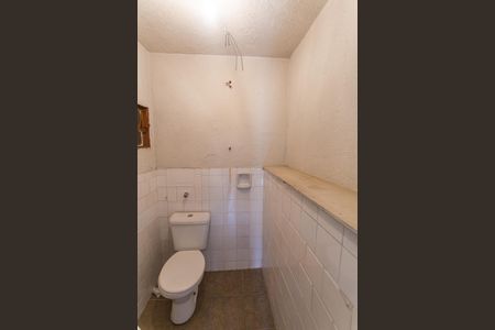 Casa para alugar com 290m², 7 quartos e 1 vaga Casa para alugar com 290m², 7 quartos e 1 vagaBanheiro de serviço