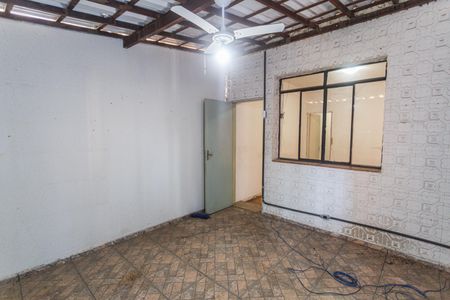 Quarto 1 de casa para alugar com 7 quartos, 290m² em Floresta, Belo Horizonte