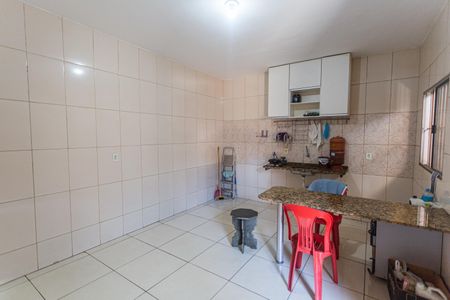 Casa para alugar com 290m², 7 quartos e 1 vaga Casa para alugar com 290m², 7 quartos e 1 vagaCozinha
