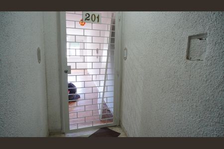 Apartamento para alugar com 68m², 2 quartos e sem vaga Apartamento para alugar com 68m², 2 quartos e sem vagaPorta entrada
