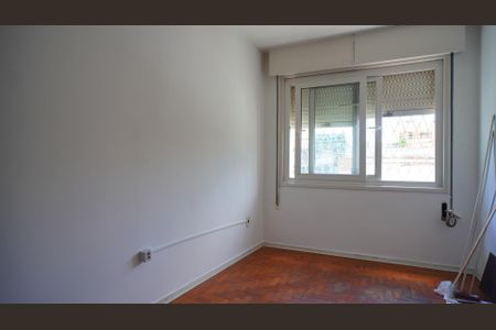 Quarto 2 de apartamento para alugar com 2 quartos, 68m² em Azenha, Porto Alegre