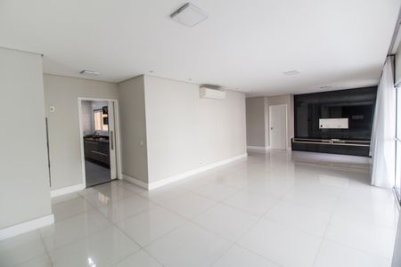 Apartamento para alugar com 158m², 3 quartos e 3 vagasSala