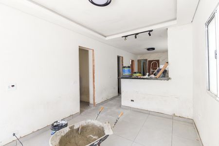 Sala de casa para alugar com 2 quartos, 70m² em Jardim Norma, São Paulo