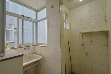 Apartamento à venda com 58m², 2 quartos e 1 vagaCozinha e Área de Serviço