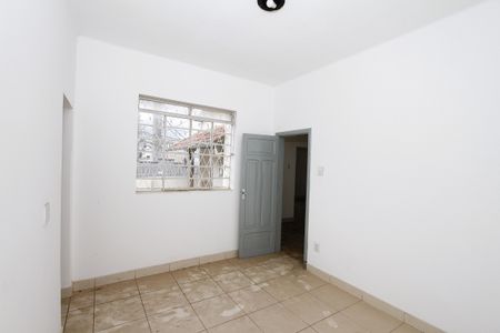 Casa à venda com 320m², 5 quartos e 2 vagasQuarto 2