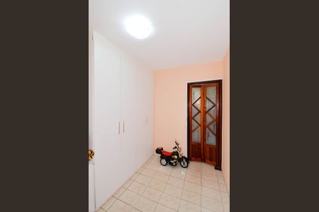 Casa à venda com 150m², 3 quartos e 2 vagasÁrea de Serviço - Quarto de Serviço 