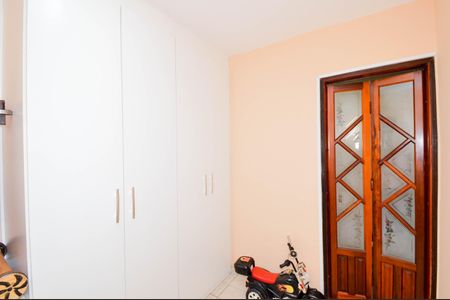 Casa à venda com 150m², 3 quartos e 2 vagasÁrea de Serviço - Quarto de Serviço 