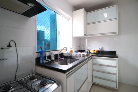 Apartamento para alugar com 156m², 4 quartos e 2 vagasCozinha