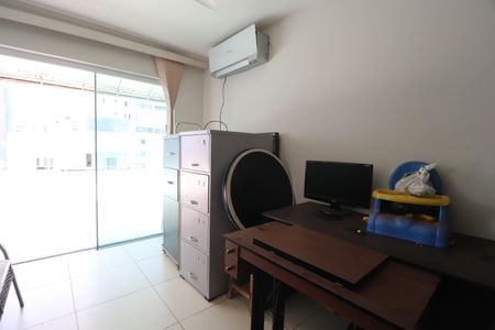 Apartamento para alugar com 156m², 4 quartos e 2 vagasQuarto da Cobertura