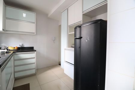 Apartamento para alugar com 156m², 4 quartos e 2 vagasCozinha