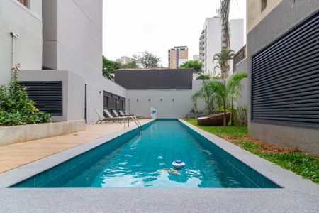 Apartamento para alugar com 25m², 1 quarto e sem vaga Apartamento para alugar com 25m², 1 quarto e sem vagaÁrea comum - Piscina