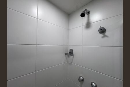 Apartamento à venda com 72m², 2 quartos e 2 vagasBanheiro Social