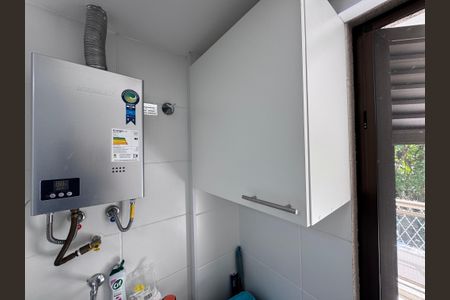 Apartamento à venda com 72m², 2 quartos e 2 vagasCozinha e Área de Serviço