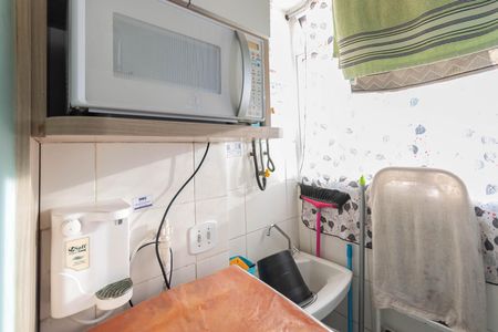 Apartamento para alugar com 46m², 2 quartos e sem vagaCozinha e Área de Serviço