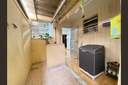 Apartamento à venda com 88m², 2 quartos e 1 vaga  Área de Serviço