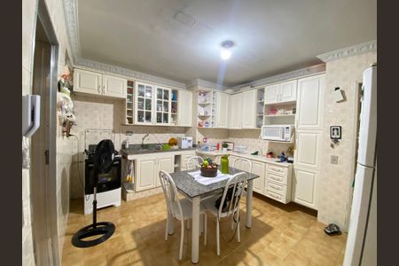 Apartamento à venda com 88m², 2 quartos e 1 vagaCozinha