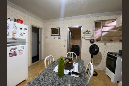 Apartamento à venda com 88m², 2 quartos e 1 vagaCozinha