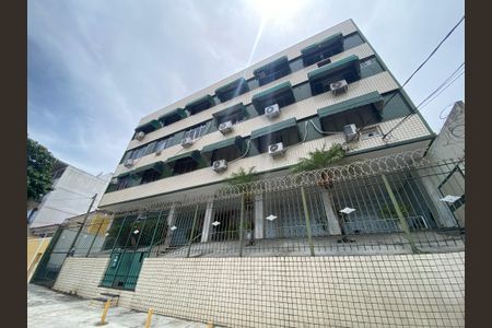 Apartamento à venda com 88m², 2 quartos e 1 vagaFachada