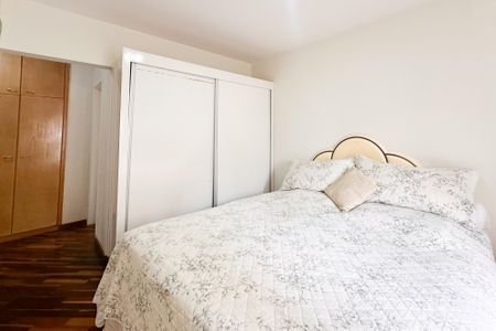 Apartamento à venda com 153m², 4 quartos e 2 vagasSuíte