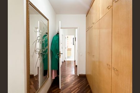 Apartamento à venda com 153m², 4 quartos e 2 vagasCloset da Suíte 