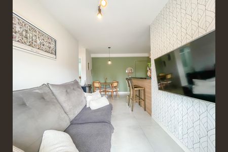 Sala de apartamento à venda com 2 quartos, 60m² em Presidente Altino, Osasco