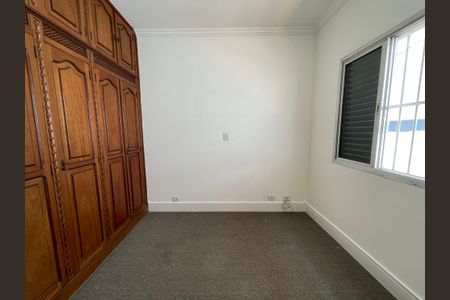 Casa para alugar com 250m², 6 quartos e 5 vagas Casa para alugar com 250m², 6 quartos e 5 vagasQuarto 3