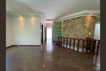 Sala de casa para alugar com 6 quartos, 250m² em Jardim Bonfiglioli, São Paulo