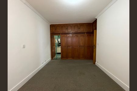 Casa para alugar com 250m², 6 quartos e 5 vagas Casa para alugar com 250m², 6 quartos e 5 vagasQuarto 1