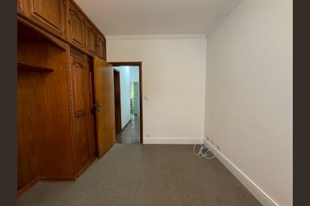 Casa para alugar com 250m², 6 quartos e 5 vagas Casa para alugar com 250m², 6 quartos e 5 vagasQuarto 2