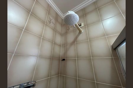 Casa para alugar com 250m², 6 quartos e 5 vagas Casa para alugar com 250m², 6 quartos e 5 vagasBanheiro 2