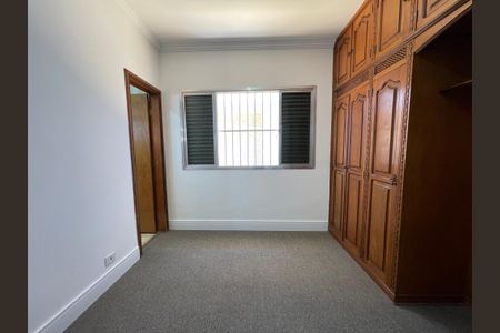 Casa para alugar com 250m², 6 quartos e 5 vagas Casa para alugar com 250m², 6 quartos e 5 vagasQuarto 2