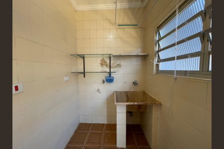Casa para alugar com 250m², 6 quartos e 5 vagas Casa para alugar com 250m², 6 quartos e 5 vagasÁrea de Serviço