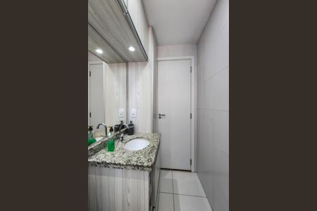 Apartamento para alugar com 63m², 2 quartos e 1 vagaBanheiro da Suíte 