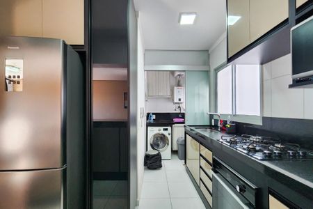 Apartamento para alugar com 63m², 2 quartos e 1 vagaCozinha 