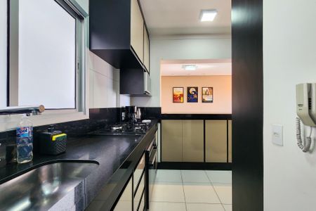 Apartamento para alugar com 63m², 2 quartos e 1 vagaCozinha 