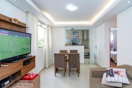 Sala de apartamento à venda com 2 quartos, 45m² em Cinquentenario, Belo Horizonte