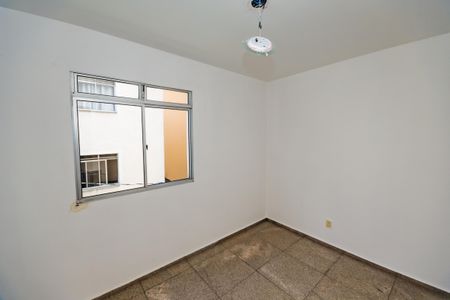 Apartamento à venda com 2 quartos, 50m² em São João Batista, Belo Horizonte