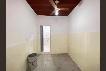 Casa para alugar com 55m², 1 quarto e sem vagaQuarto