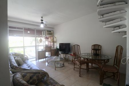 Apartamento para alugar com 100m², 2 quartos e 1 vaga Apartamento para alugar com 100m², 2 quartos e 1 vagaSala
