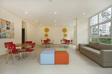 Apartamento à venda com 69m², 2 quartos e 2 vagasÁrea externa