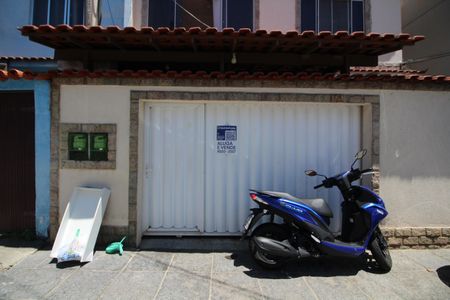 Casa de condomínio à venda com 150m², 3 quartos e 1 vagaFachada 