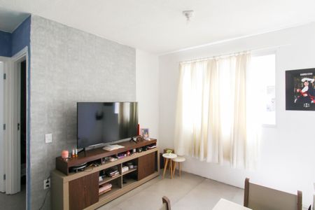 Sala de apartamento à venda com 2 quartos, 42m² em Estância Velha, Canoas