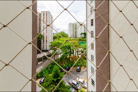 Vista de apartamento à venda com 3 quartos, 110m² em Conjunto California, Belo Horizonte