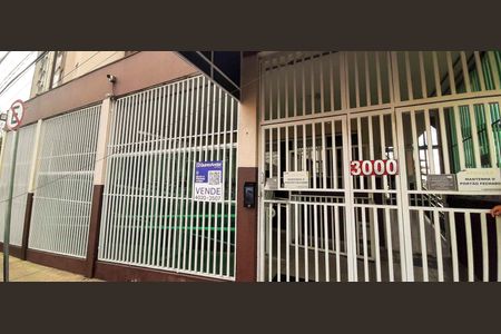 Apartamento à venda com 44m², 2 quartos e 1 vagaFachada e portaria