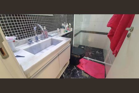 Apartamento à venda com 44m², 2 quartos e 1 vagaBanheiro Social