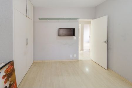 Apartamento à venda com 87m², 3 quartos e 2 vagasQuarto 2