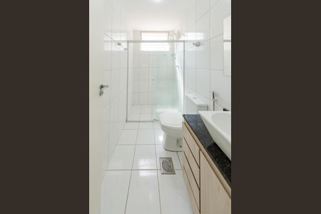 Apartamento à venda com 87m², 3 quartos e 2 vagasBanheiro social