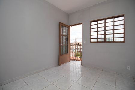 Sala de apartamento para alugar com 2 quartos, 45m² em Conjunto 15, Brasília